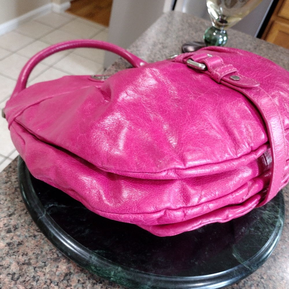 Marc by Marc Jacobs Dr. Q Lil Riz shoulder bag in Pink leather - Picture 5 of 17